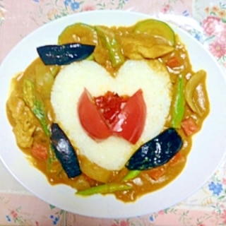 オクラとおからと豆乳と夏野菜ヘルシーカレー